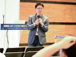 플라스모닉스를 이용한 나노 스케일 광측정 및 공정 기술 기사 이미지